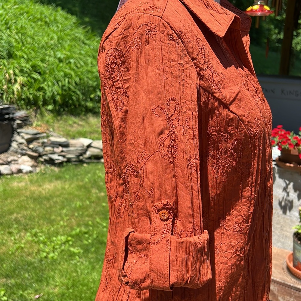 Christopher & Banks size med rust color button down, top three-quarter sleeve - Picture 4 of 15